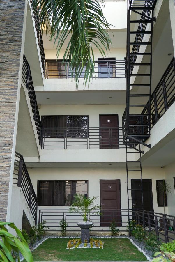 Garden Vista Hotel Davao Exterior foto